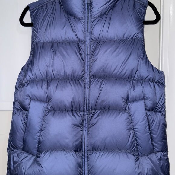 Lululemon Featherweight Down Vest (Size XXS but runs big) in Shade - Picture 14 of 16
